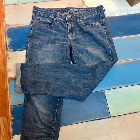 GAP Sexy Boyfriend Fit Jeans - Picture 1 of 5